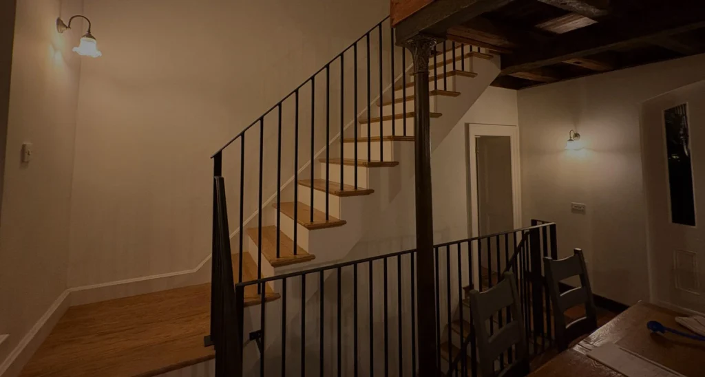 cta-banner-atttic-stairs-conversion cta-banner-atttic-stairs-conversion